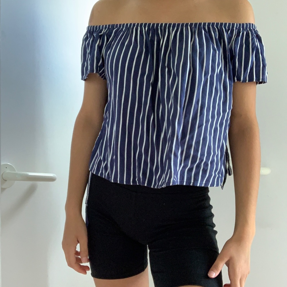 Forever 21 blue striped off the shoulder top